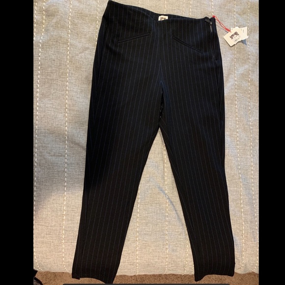 Anne Klein Dress Pants - Picture 2 of 6